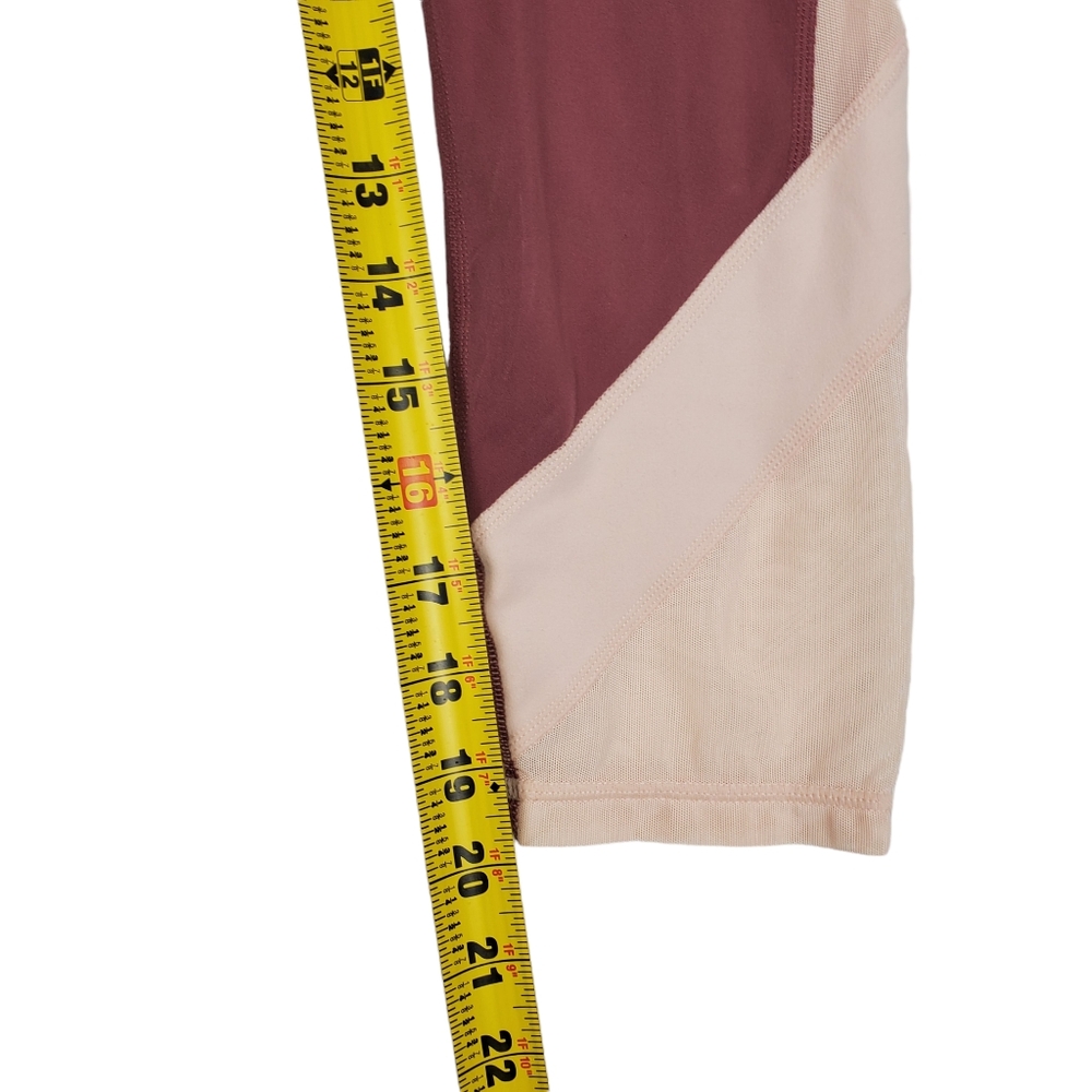 Athleta Two Tone Blush Rose Womens Stretch Leggings Mesh Inlay Size Small - Picture 12 of 15